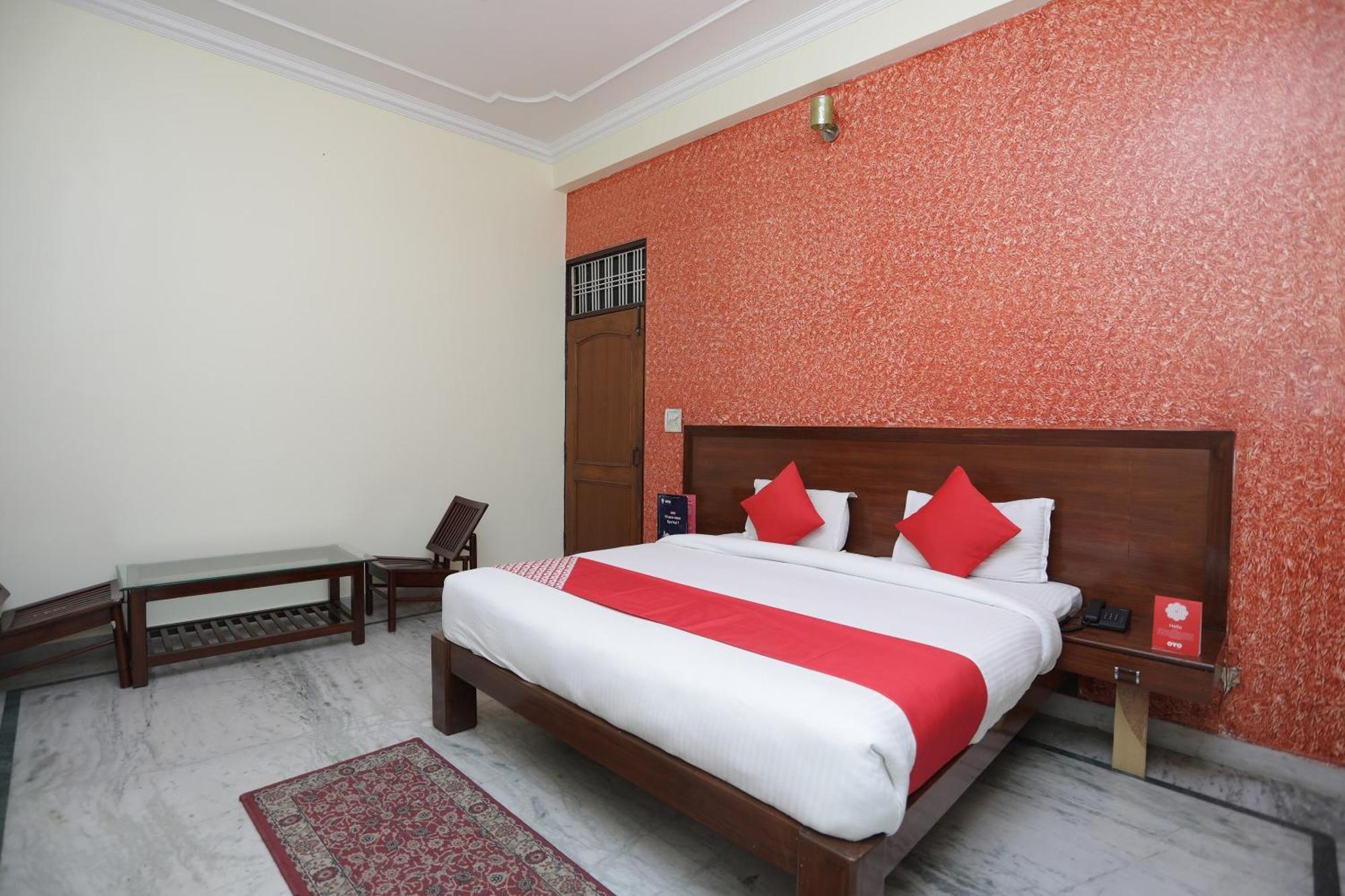 Shikhar Paradise Chinhat Exterior photo